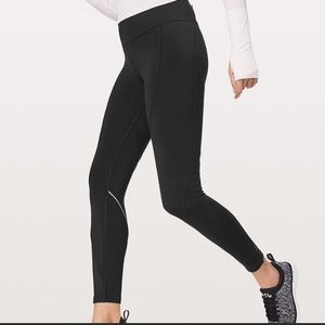 NWOT Lululemon Chasing Miles leggings, size 4